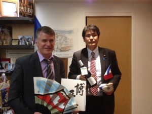 Philippe FOLLIOT et Monsieur Tetsuya TOGO, député japonais à la chambre des représentants