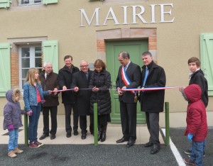 Inauguration des locaux de la mairie de Roumégoux