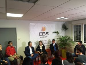 Nathalie KOSCIUSKO-MORIZET et Philippe FOLLIOT avec les collaborateurs de l'entreprise EBS