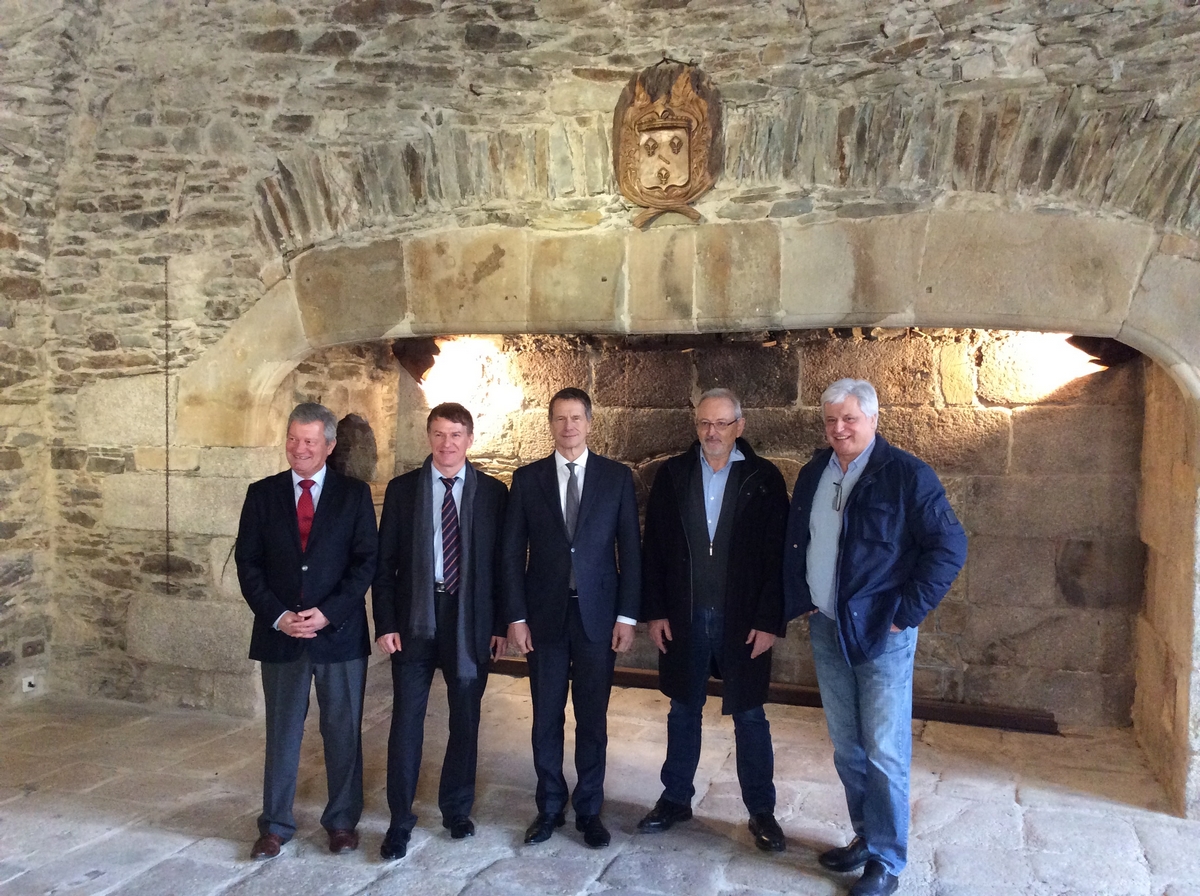 Philippe FOLLIOT en visite avec le Préfet sur le territoire de la Communauté de communes Sidobre