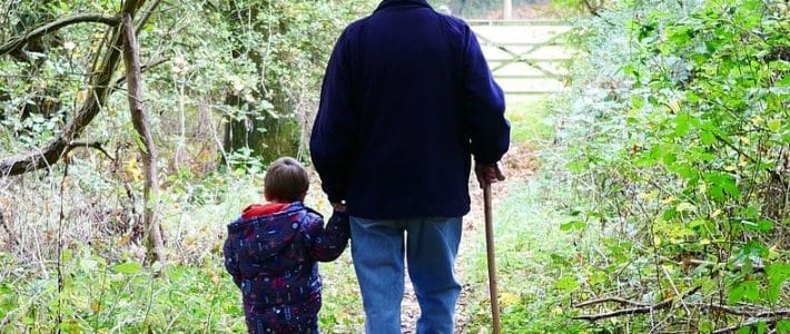 Les visites familiales aux nouveau-nés permises au-delà de 100 km