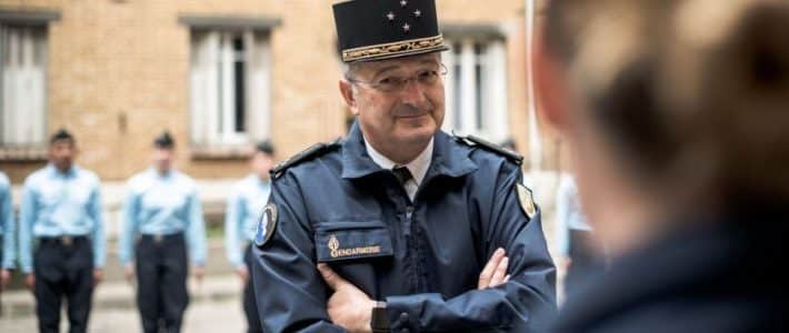 Philippe FOLLIOT interroge le Directeur général de la gendarmerie Philippe FOLLIOT interroge le Directeur général de la gendarmerie
