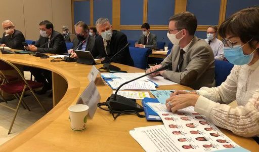 Abandon regrettable des permis de recherche dans le canal du Mozambique : Philippe Folliot interroge la ministre de la Mer Abandon regrettable des permis de recherche dans le canal du Mozambique : Philippe Folliot interroge la ministre de la Mer