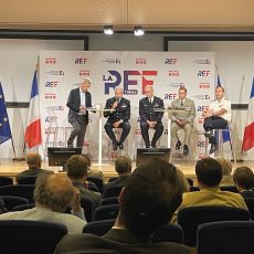 Conférence du Mouvement des entreprises de France sur les enjeux de l’industrie de Défense