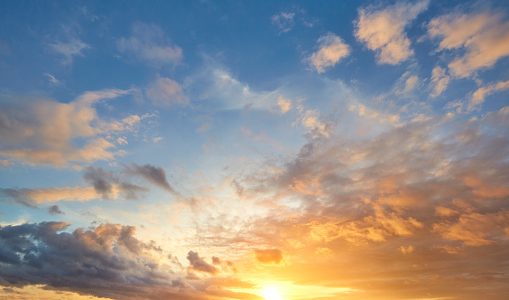 Nuages et… soleil !