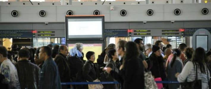 Police aux frontières : le ministre de l’Intérieur répond au sénateur Folliot sur les difficultés de l’aéroport Roissy-Charles-de-Gaulle